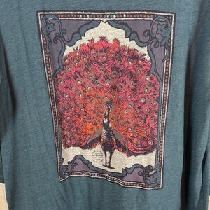 Lucky Brand Blue Peacock Graphic 3/4 Sleeve Scoop Neck Tee Size XXL